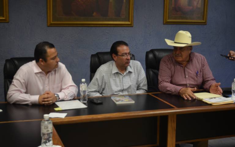 En contra de modelo matemàtico